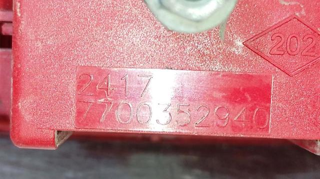 Lampa stop tylna dodatkowa 7700352940 PEUGEOT