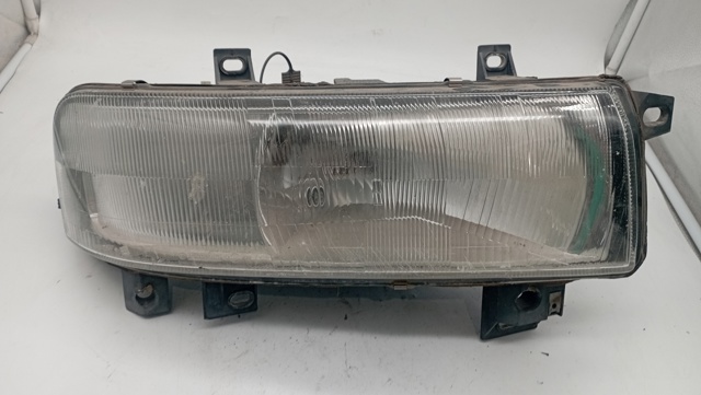 Reflektor prawy 7700377194 RENAULT