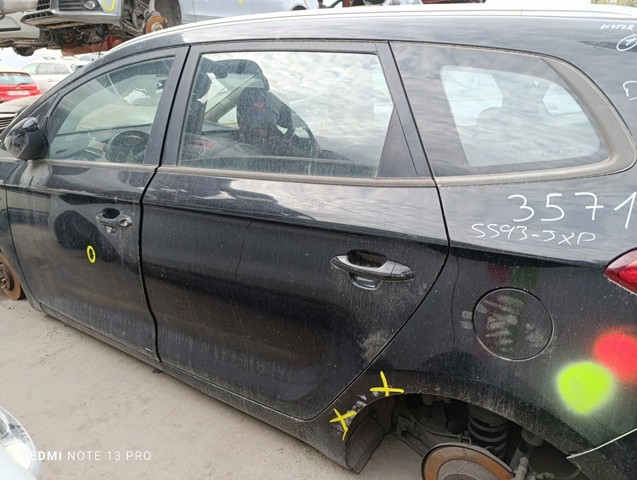 Drzwi tylne lewe 77003A4000 HYUNDAI
