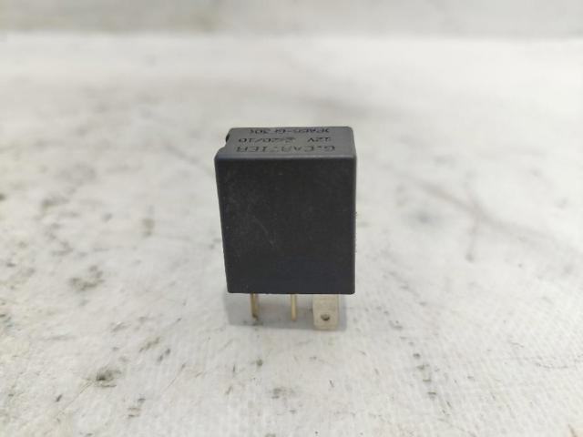 Przekaźnik rozrusznika 7700414484 RENAULT