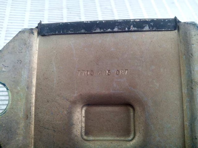 7700415087 Renault (RVI)