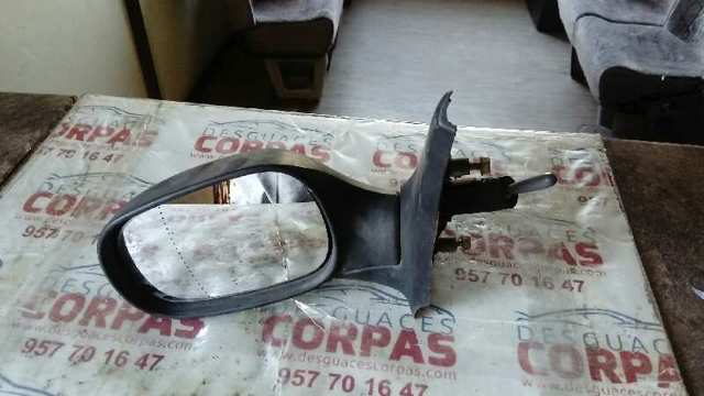 Lusterko wsteczne lewe 7700415325 RENAULT