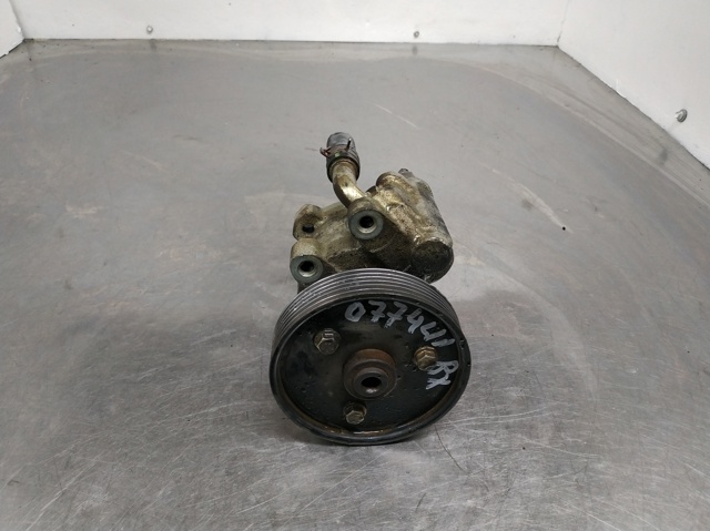 Pompa wspomagania hydraulicznego kierownicy 7700417308 RENAULT