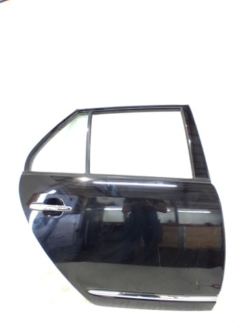 Drzwi tylne prawe 770041D010 HYUNDAI
