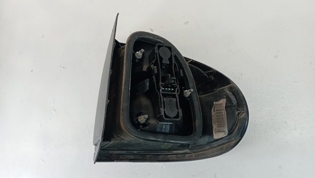 Lampa zespolona tylna lewa 7700420122 RENAULT