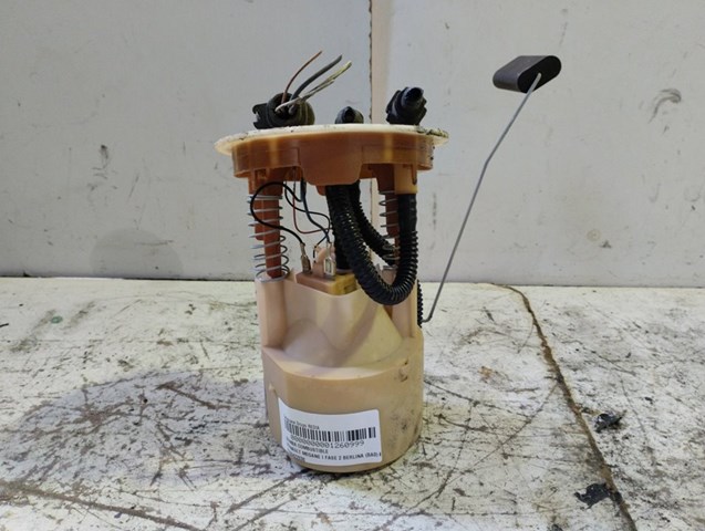 Moduł pompy paliwowej z czujnikiem poziomu paliwa 7700422036 RENAULT