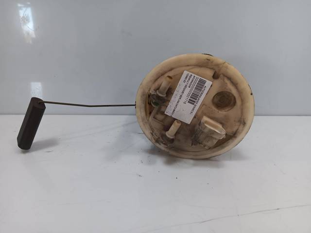 Moduł pompy paliwowej z czujnikiem poziomu paliwa 7700422036B RENAULT