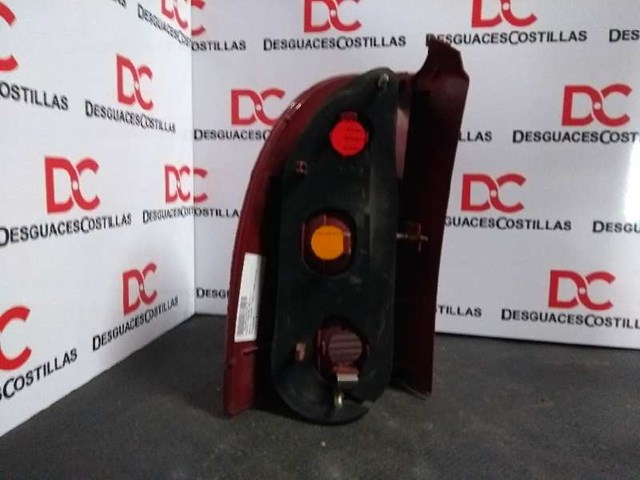 Lampa zespolona tylna prawa 7700423082 RENAULT