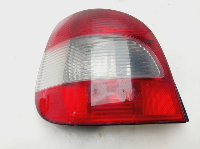 Lampa zespolona tylna lewa 7700428054 RENAULT