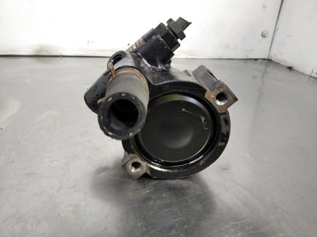 Pompa wspomagania hydraulicznego kierownicy 7700431532 RENAULT