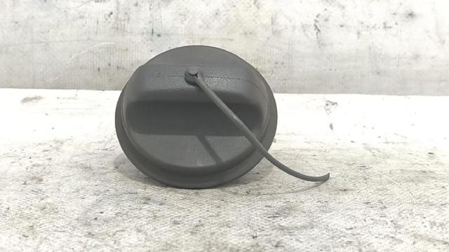 Korek wlewu paliwa 7700431898 RENAULT