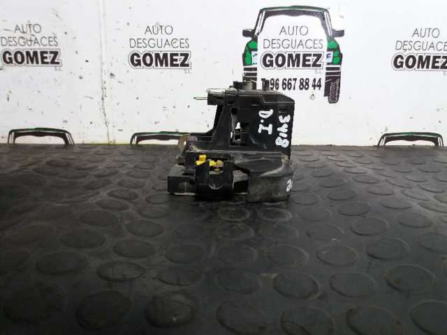 Zamek drzwi przednich lewych 7700434604 RENAULT