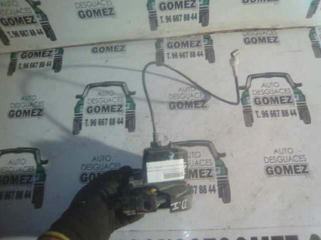 Zamek drzwi przednich lewych 7700434604 RENAULT