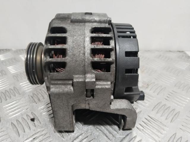 7700437090 Renault (RVI)