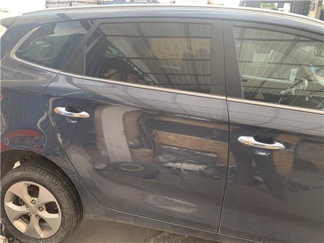 Drzwi tylne prawe 77004A4000 HYUNDAI