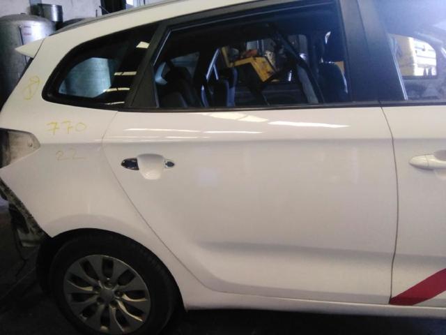 Drzwi tylne prawe 77004A4000 HYUNDAI