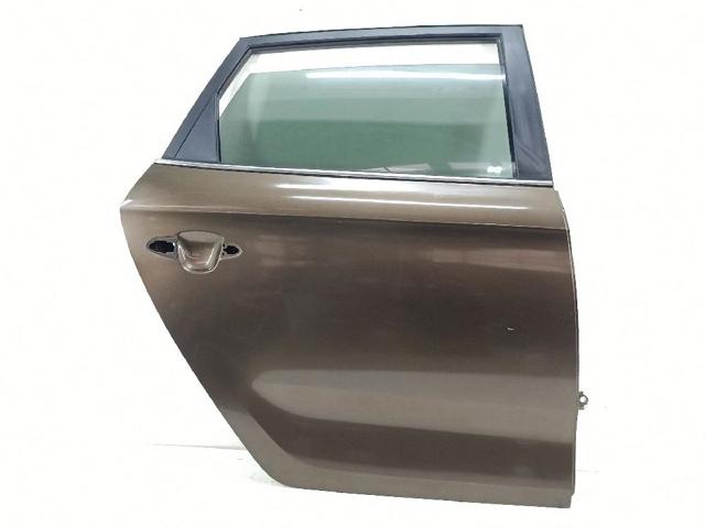 Drzwi tylne prawe 77004A4000 HYUNDAI