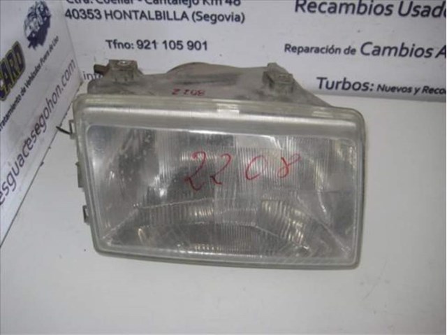 Reflektor prawy 7700765491 RENAULT