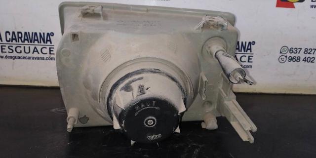 Reflektor prawy 7700765491 RENAULT