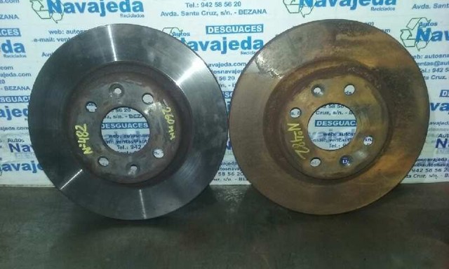 Tarcza hamulcowa przednia 7700780892 RENAULT