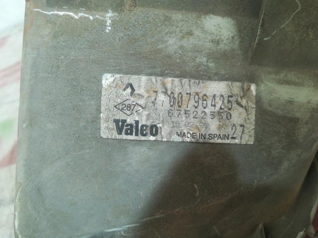 7700796425 Renault (RVI)