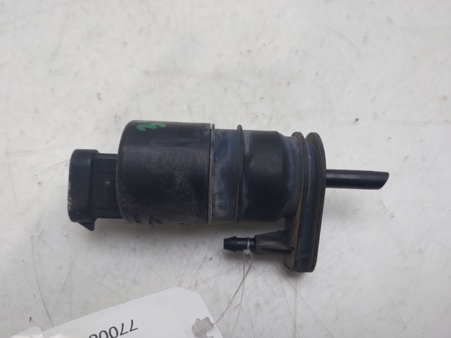 Pompka spryskiwacza szyby przedniej 7700802336 RENAULT