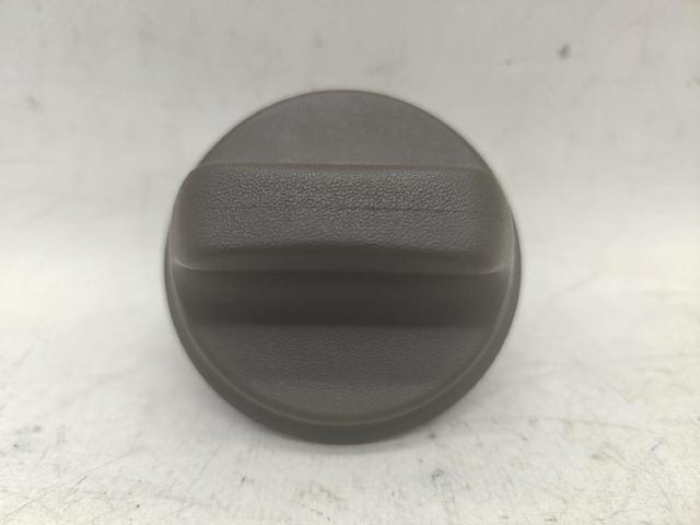 Korek wlewu paliwa 7700807379 RENAULT