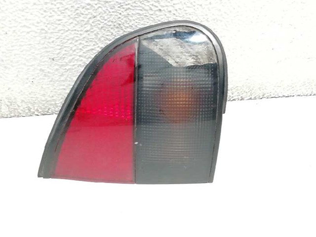 Lampa zespolona tylna prawa 7700808304 RENAULT