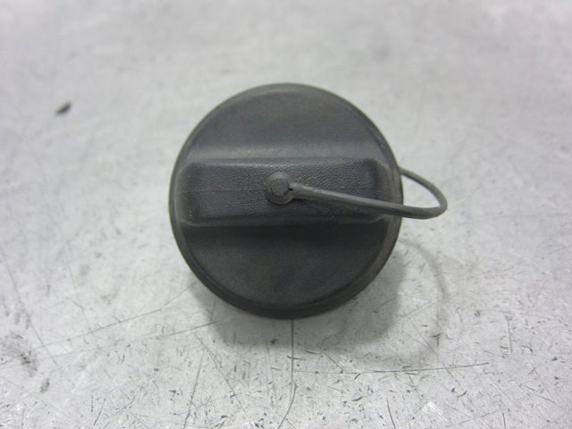 Korek wlewu paliwa 7700812369 RENAULT