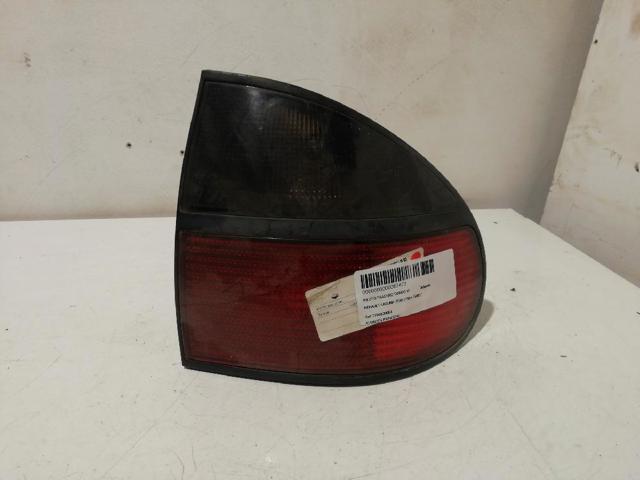 Lampa zespolona tylna prawa 7700820051 RENAULT