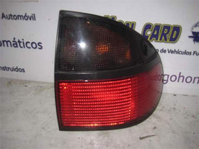 Lampa zespolona tylna prawa 7700820051 RENAULT