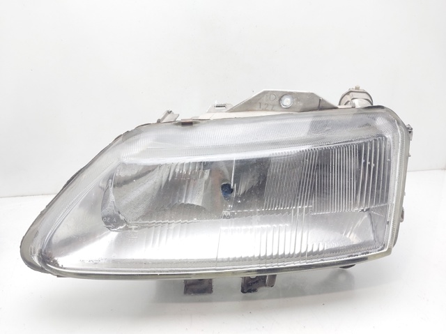 Reflektor lewy 7700820118 RENAULT