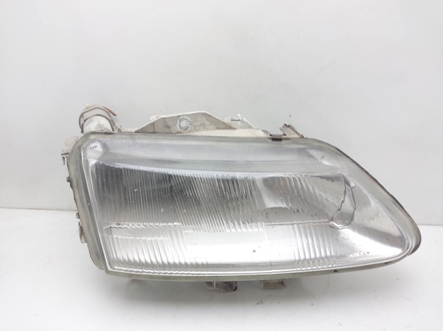 Reflektor prawy 7700820119 RENAULT