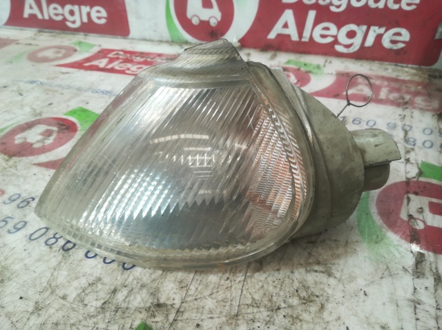 Kierunkowskaz lewy 7700820126 RENAULT