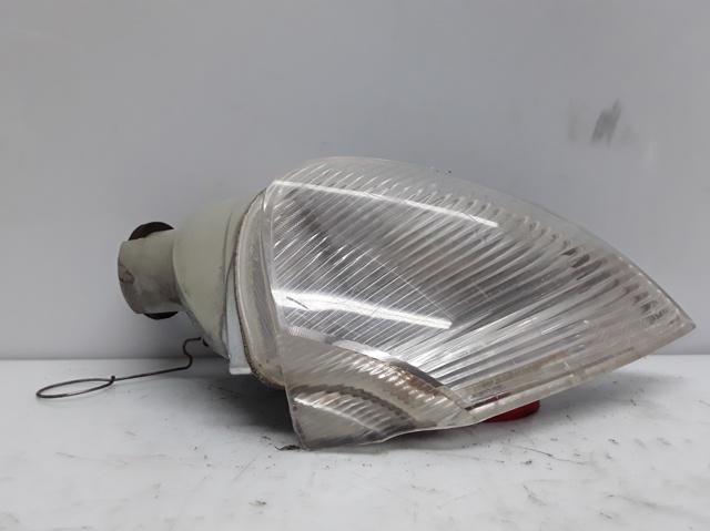 Kierunkowskaz lewy 7700820126 RENAULT