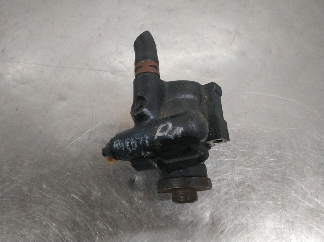 Pompa wspomagania hydraulicznego kierownicy 7700823735 RENAULT