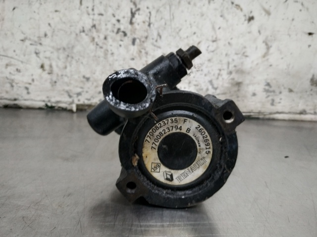 Pompa wspomagania hydraulicznego kierownicy 7700823735F RENAULT