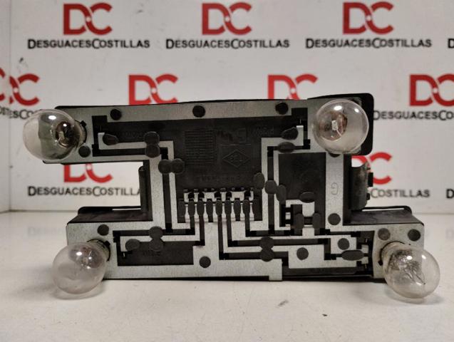 Lampa zespolona tylna lewa 7700827551 RENAULT