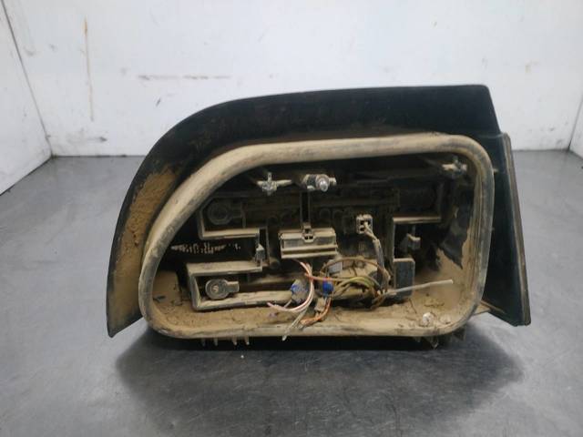 Lampa zespolona tylna lewa 7700827551 RENAULT