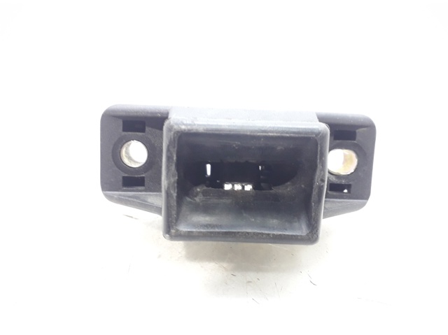 Zamek klapy bagażnika (3/5 drzwi tylnych) 7700827599 RENAULT