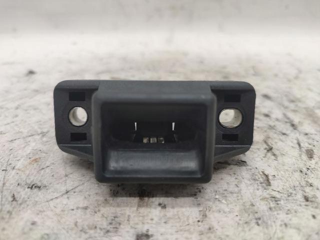 Zamek klapy bagażnika (3/5 drzwi tylnych) Renault Megane 1 LA0, LA1