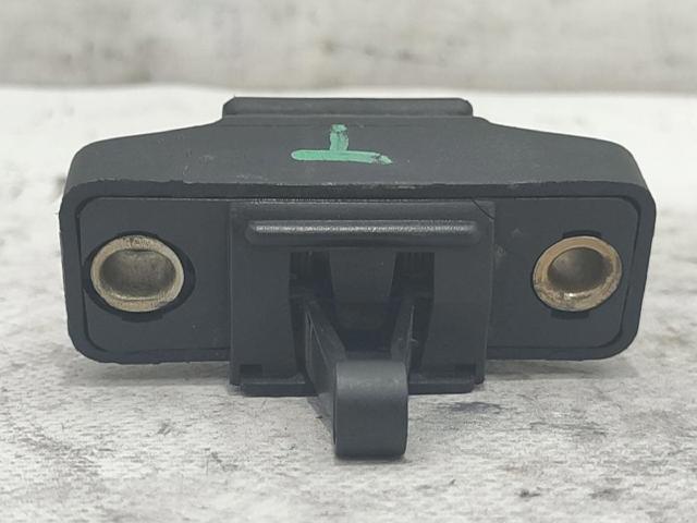 Zamek klapy bagażnika (3/5 drzwi tylnych) Renault Megane 1 LA0, LA1