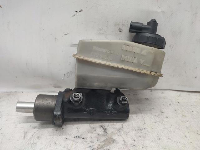 Zbiorniczek głównego cylindra hamulcowego (płynu hamulcowego) 7700828034 RENAULT