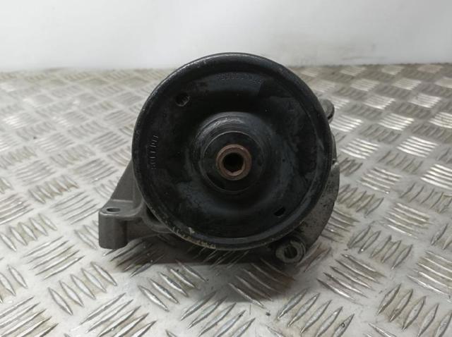 Pompa wspomagania hydraulicznego kierownicy 7700830788F RENAULT