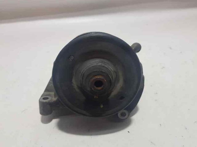 Pompa wspomagania hydraulicznego kierownicy 7700830788F RENAULT