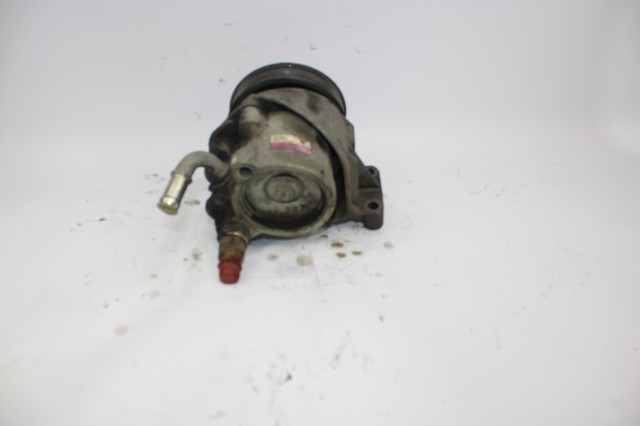 Pompa wspomagania hydraulicznego kierownicy 7700830788F RENAULT