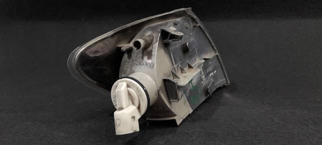 Kierunkowskaz lewy 7700831466 RENAULT