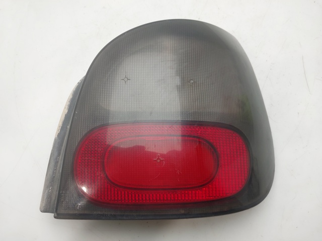 Lampa zespolona tylna prawa 7700831731 RENAULT