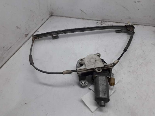 Mechanizm podnoszenia szyby drzwi przednich prawych 7700834346 RENAULT