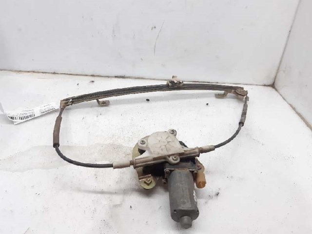 Mechanizm podnoszenia szyby drzwi przednich prawych 7700834346 RENAULT